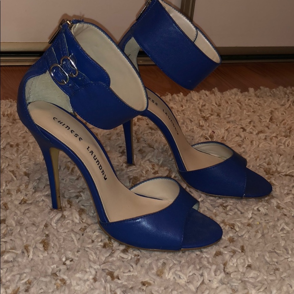 Ankle strap blue heels/sandals